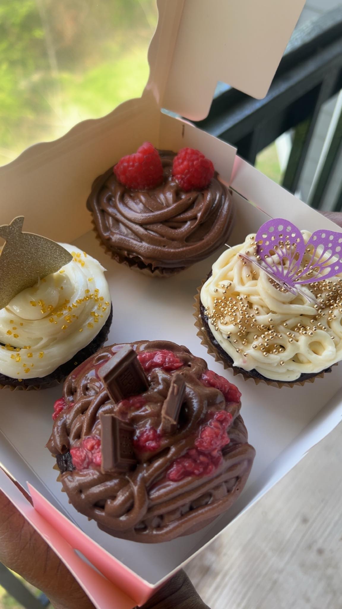 Custom Cupcakes – Petal & Crumbs Bakes